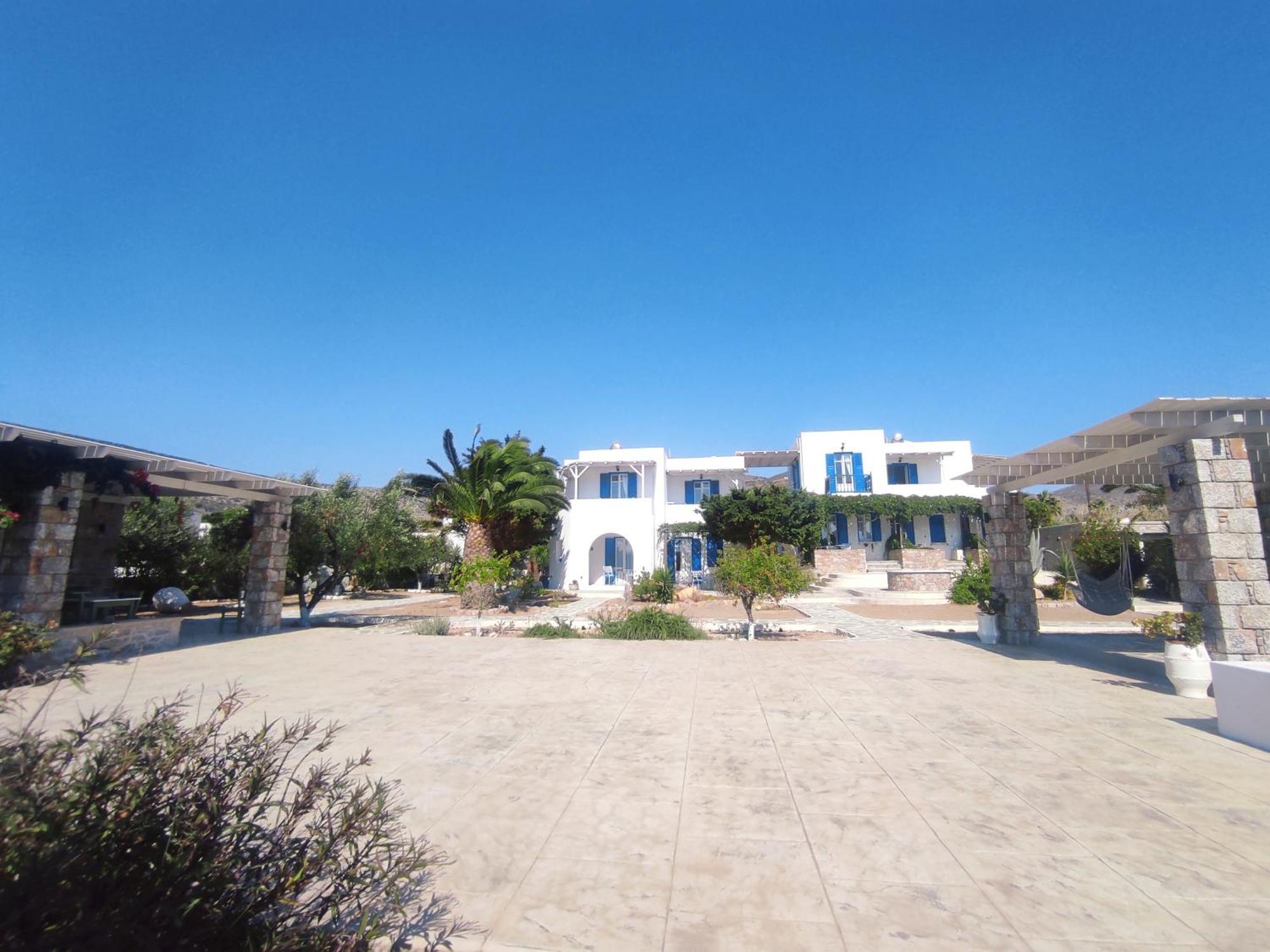 Villa Le Grand Bleu Катапола Экстерьер фото
