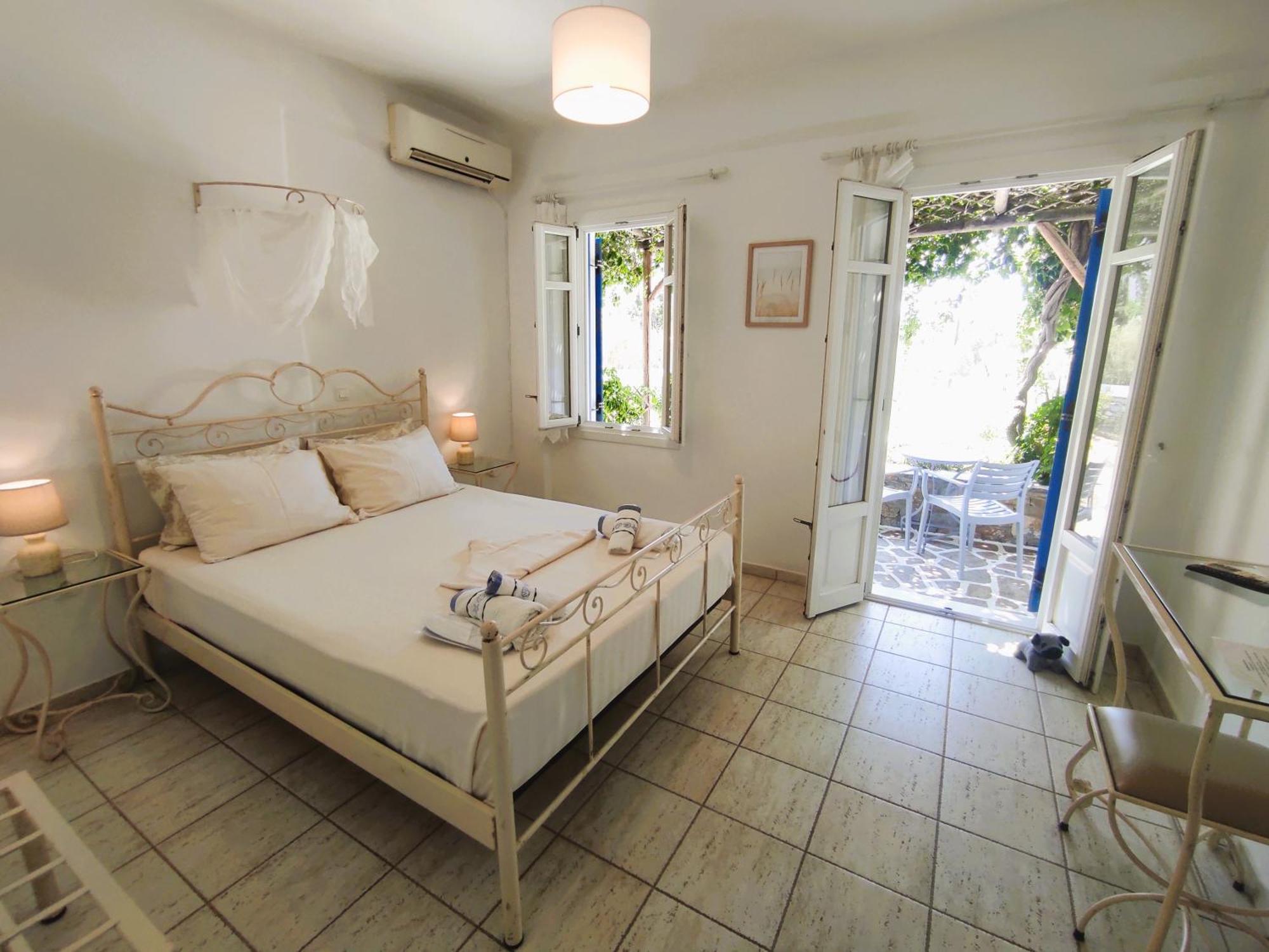 Villa Le Grand Bleu Катапола Экстерьер фото